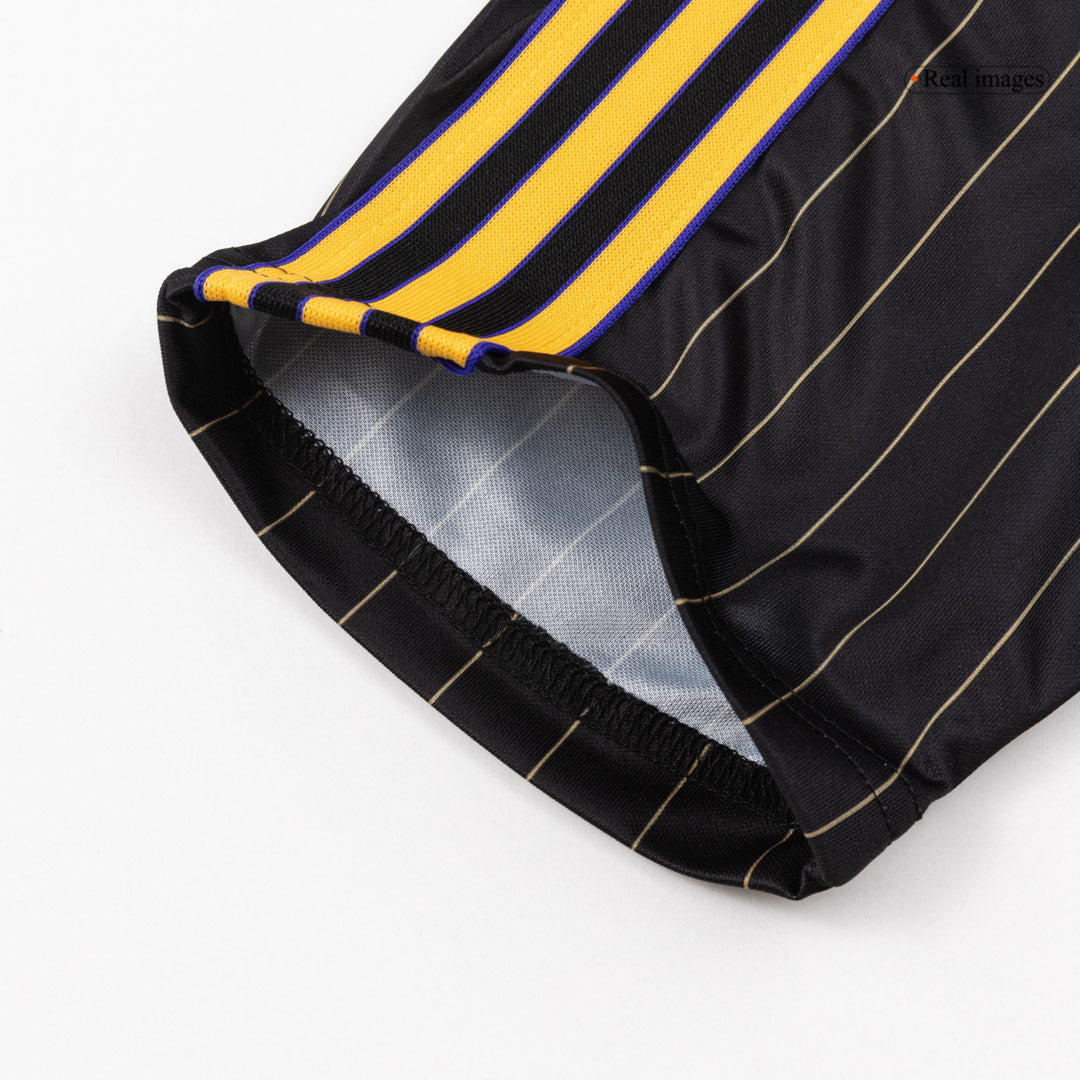 Manchester United Icon Soccer Jersey 2025/26 - Image 2